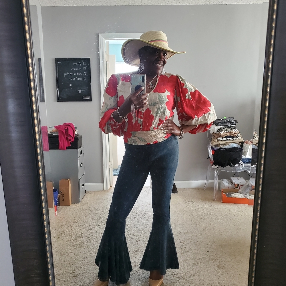 Flower printed blouse - Picture 3 of 3